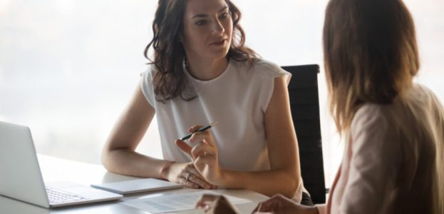 cosas-que-no-debes-hacer-entrevista-trabajo cosas-que-no-debes-hacer-entrevista-trabajo